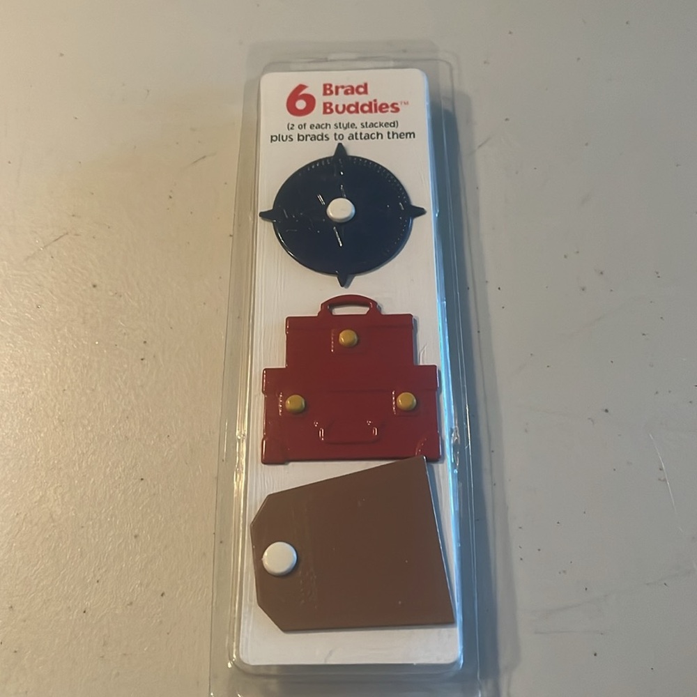 Brad Buddies Decorative Set - Picture 6 of 7